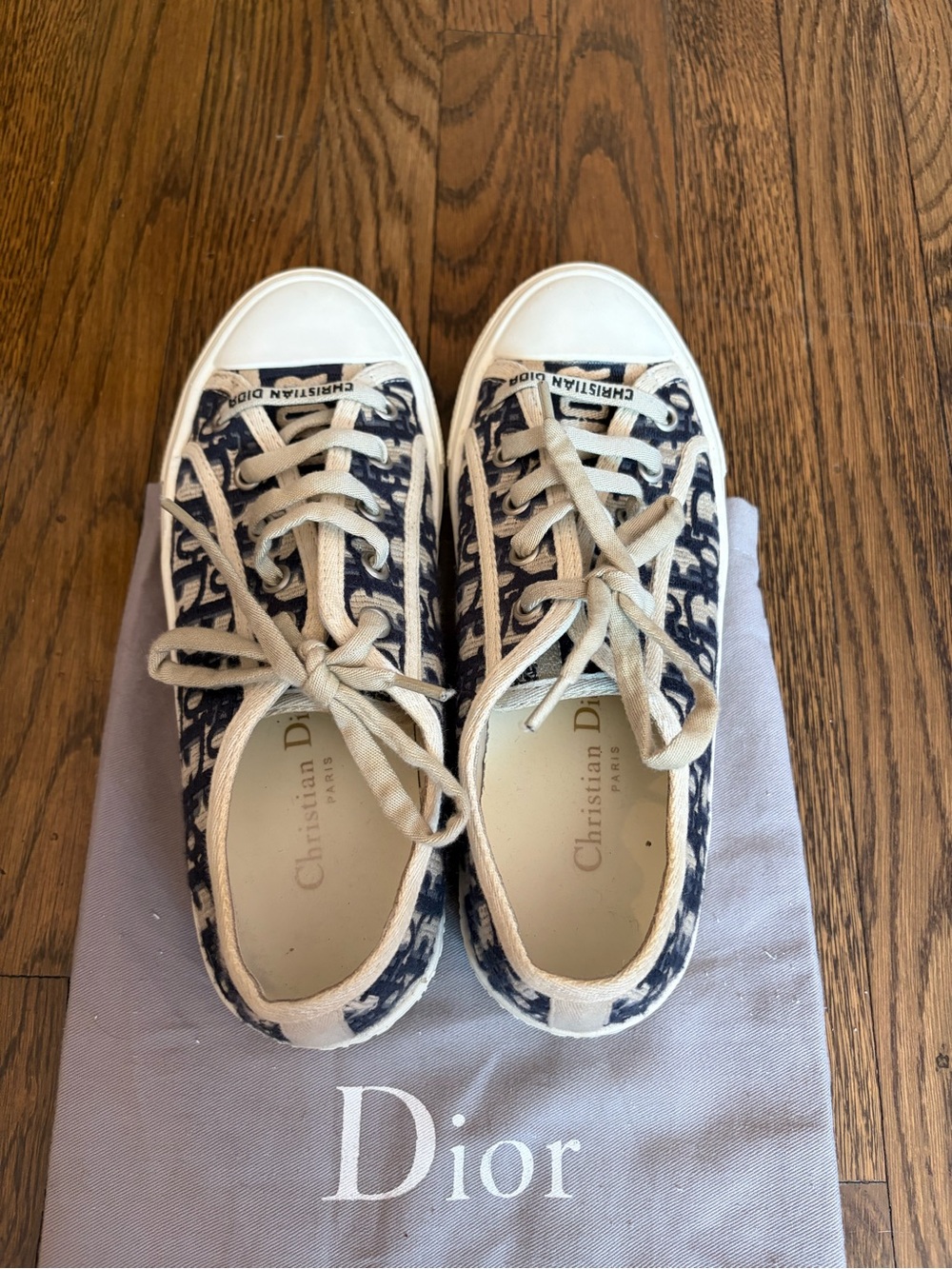 Christian Dior shoes Canvas Sneakers white black flats